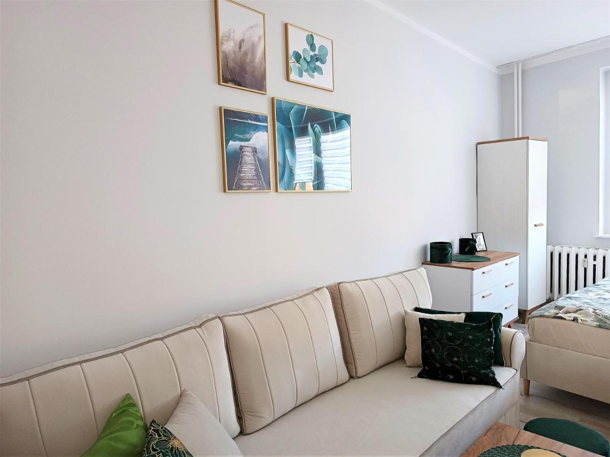 Szmaragdowy Apartament Przy Ulicy Opolskiej Tarnowskie Góry 外观 照片